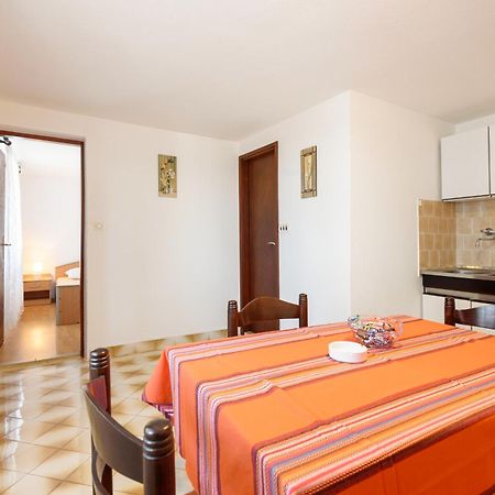 Apartments By The Sea Basina, Hvar - 11817 Vrbanj Стая снимка