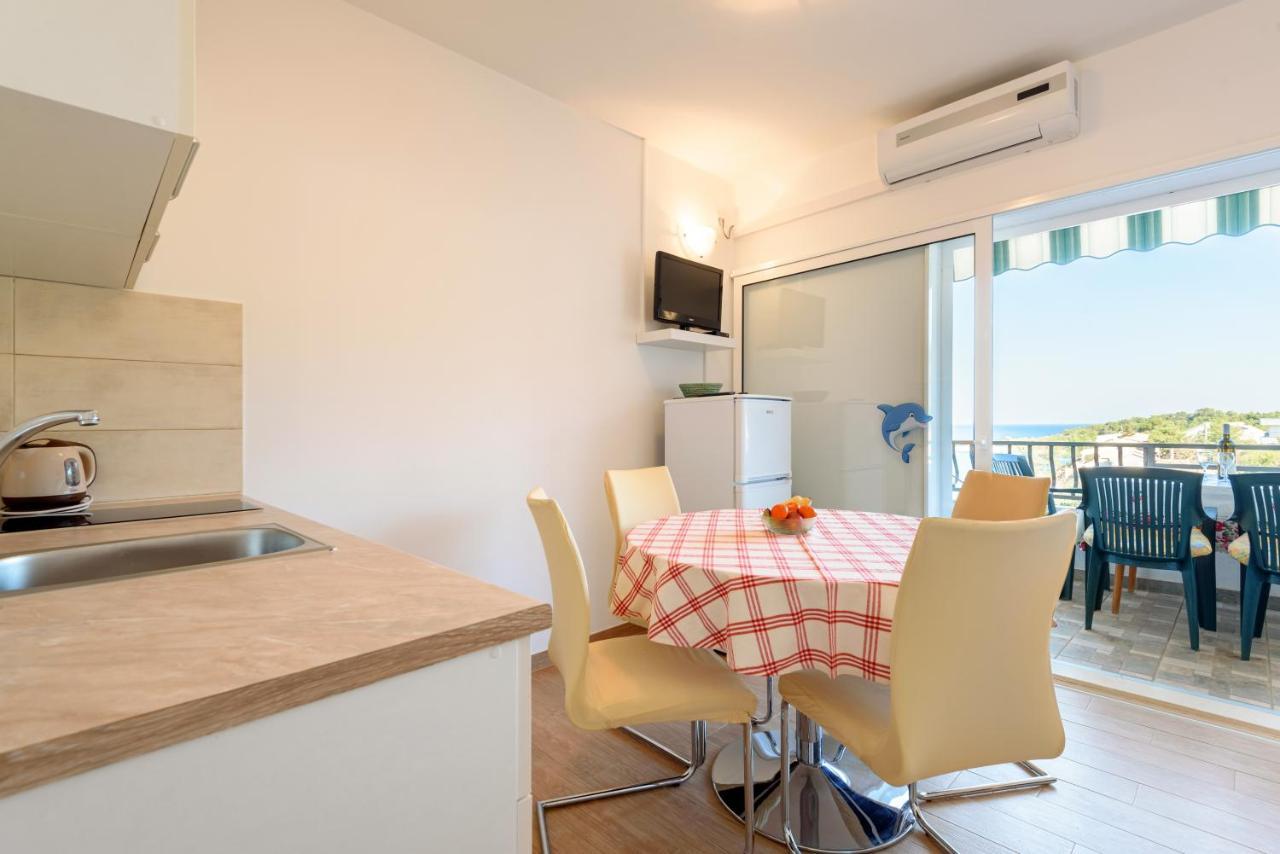 Apartments By The Sea Basina, Hvar - 11817 Vrbanj Екстериор снимка