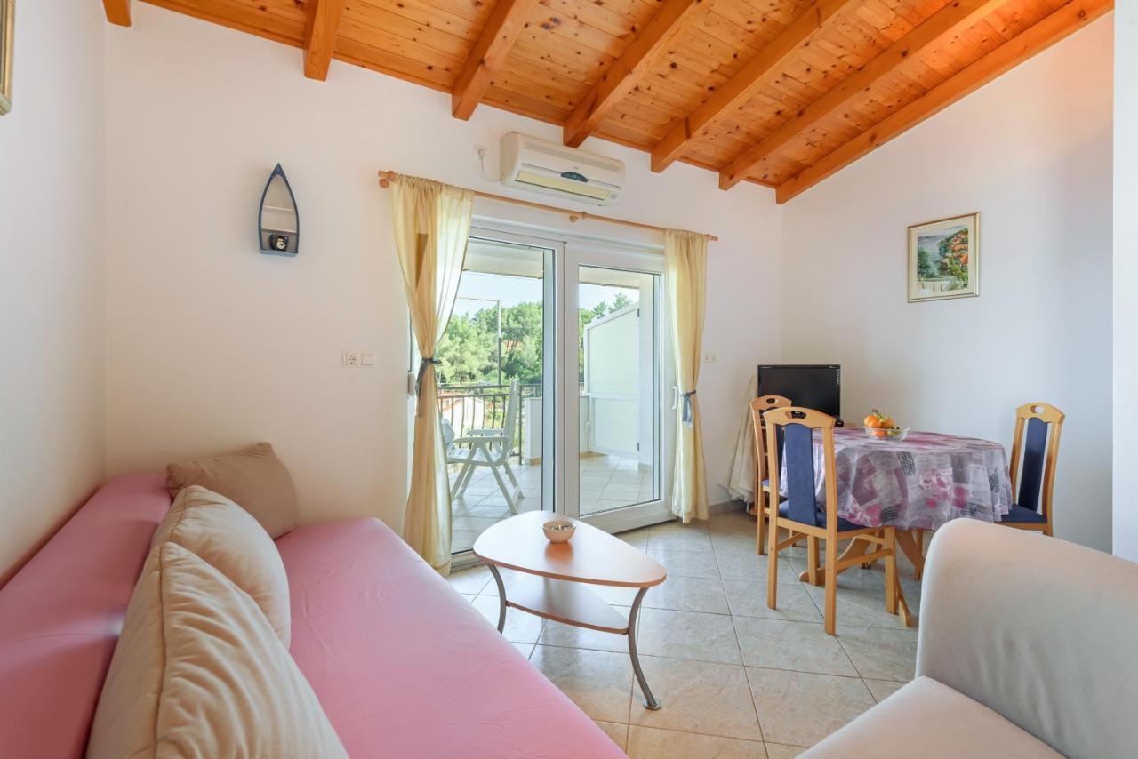 Apartments By The Sea Basina, Hvar - 11817 Vrbanj Екстериор снимка